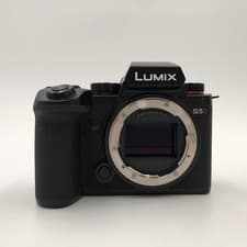 Panasonic Lumix S5 II